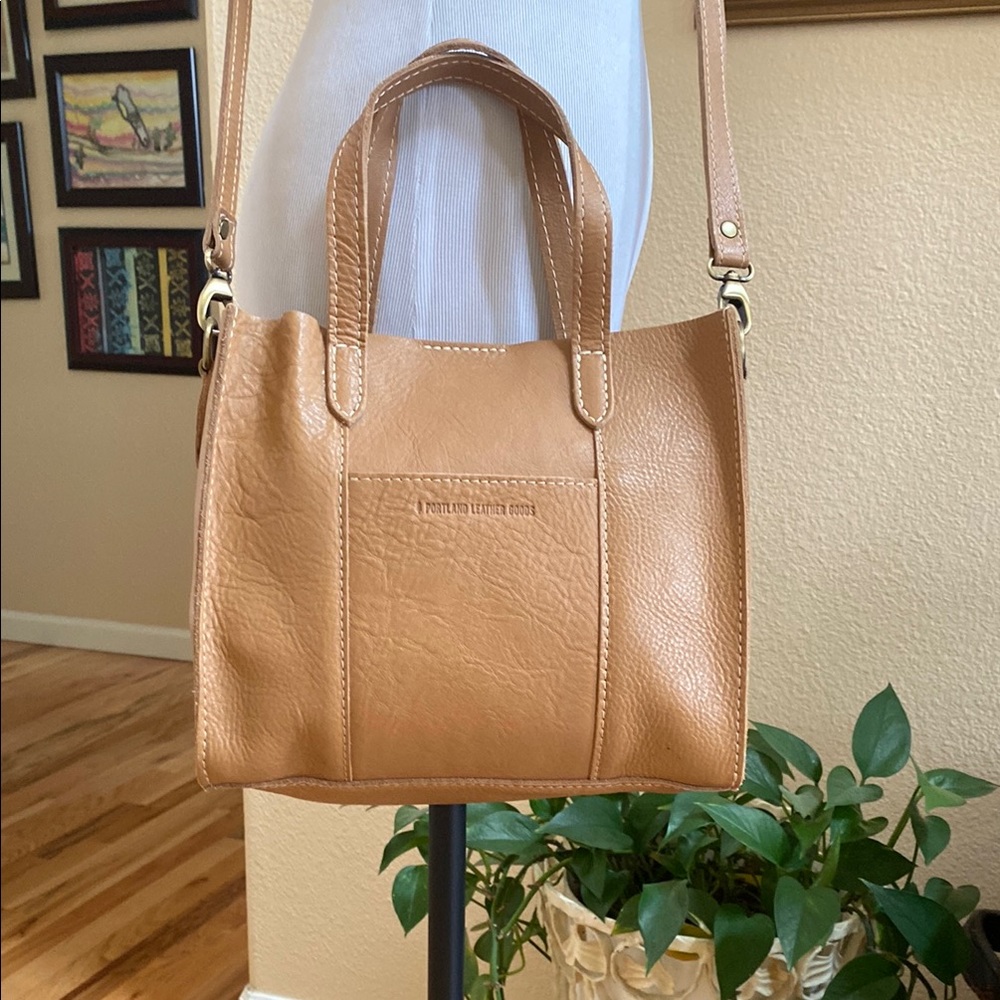 Portland Leather Lola Crossbody Tote Bag